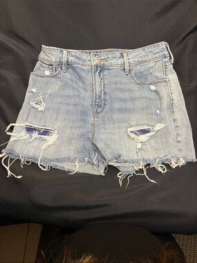 Old Navy Light Blue Distressed Denim Jean Shorts women’s 6
